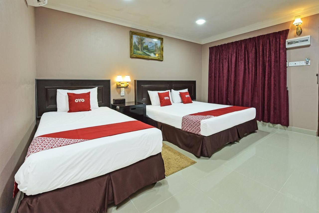 Oyo 90642 Twin Mutiara Chalet & Homestay Jeli Exterior foto